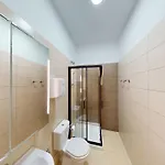 Triana Eh Guest house