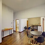 Guest house Triana Eh