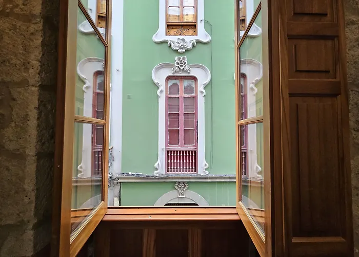 Triana Eh Гостьовий будинок 4*